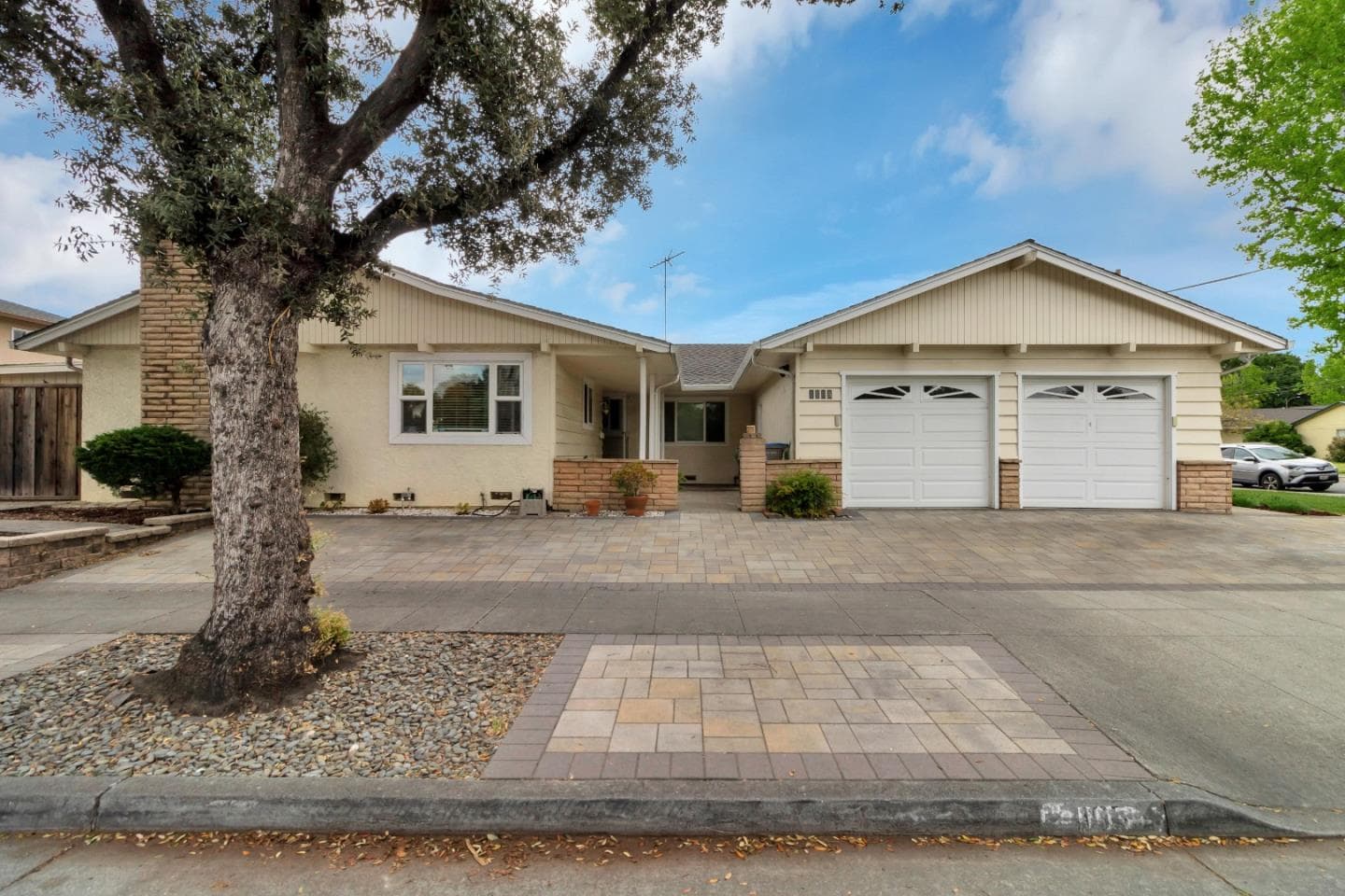 1105 Starbird Circle